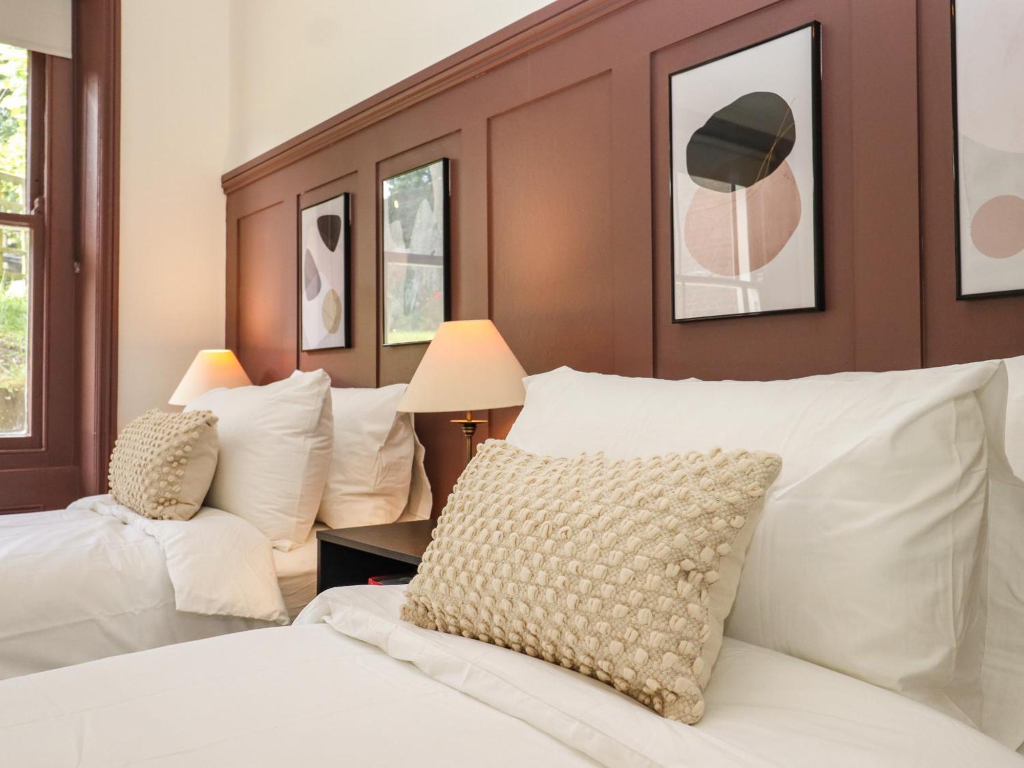 شقة Grosvenor Abode رويال تونبريدج ويل المظهر الخارجي الصورة
